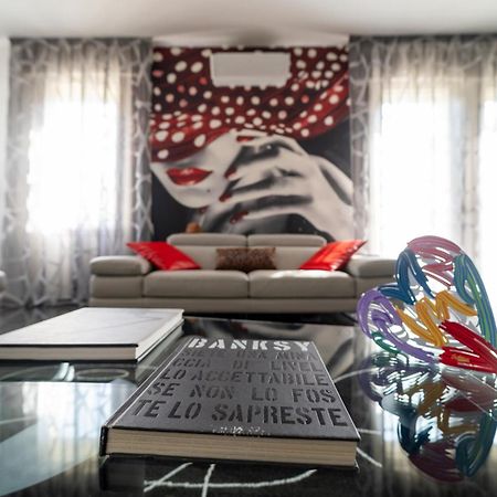 Mistica Space Apartment Reggio Emilia Exterior photo